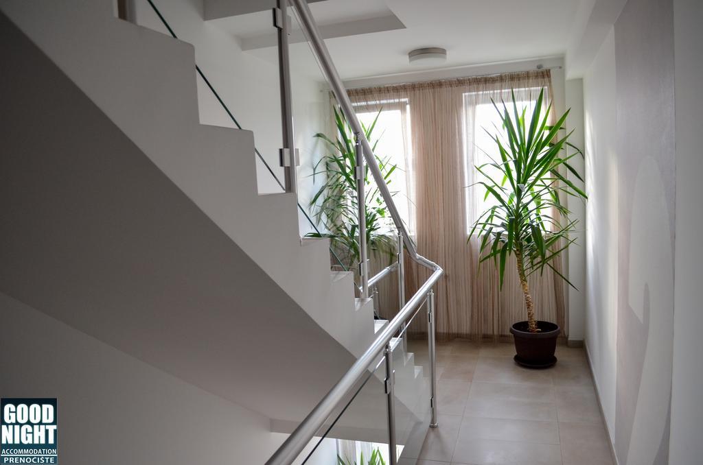 Apartments Good Night Nis Exterior photo